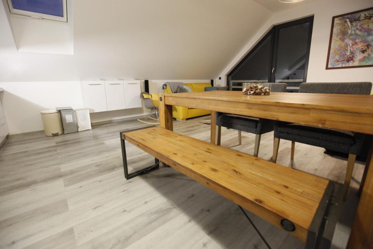 Apartman Peklo Vrchlabí エクステリア 写真