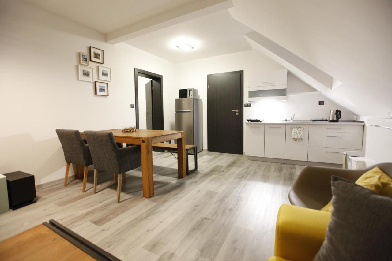 Apartman Peklo Vrchlabí エクステリア 写真