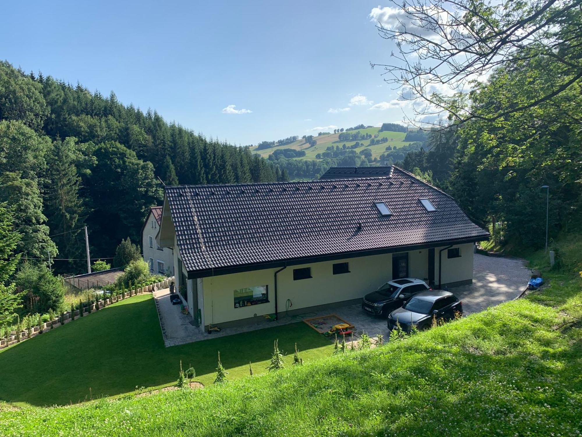 Apartman Peklo Vrchlabí エクステリア 写真